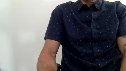 Chags online show from October 21, 2025, 5:35 pm