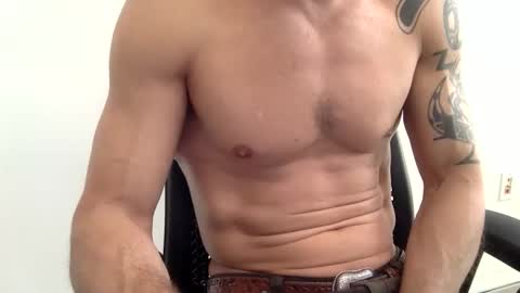 Snapshot of chagaschoo chatting on February 18, 2026, 5:20 pm Chags online show from February 18, 2026, 5:20 pm