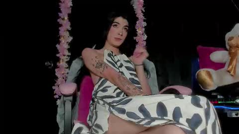 chaminelan online show from February 2, 2026, 6:39 pm