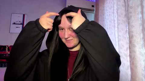 Snapshot of chandamickens chatting on March 13, 2026, 1:18 pm Emily online show from March 13, 2026, 1:18 pm