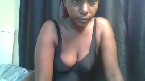 Snapshot of chanel_4 chatting on March 23, 2026, 5:55 am chanel online show from March 23, 2026, 5:55 am