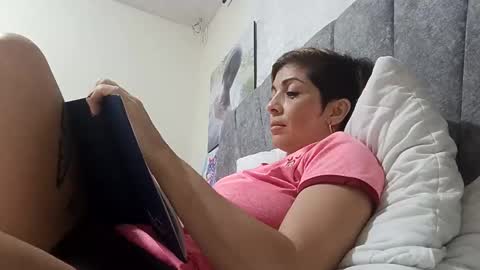 Snapshot of chanel_joliee chatting on October 27, 2025, 12:04 am chanel online show from October 27, 2025, 12:04 am