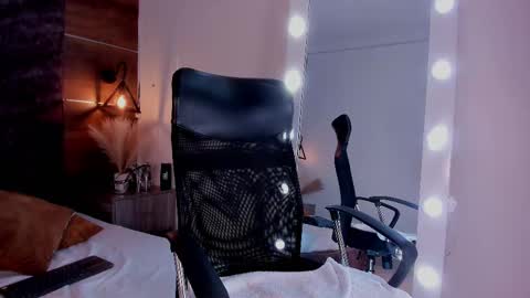 C H A N E L online show from March 8, 2025, 2:01 am