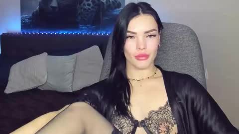 Snapshot of chaneljem chatting on December 2, 2025, 6:36 pm chaneljem online show from December 2, 2025, 6:36 pm