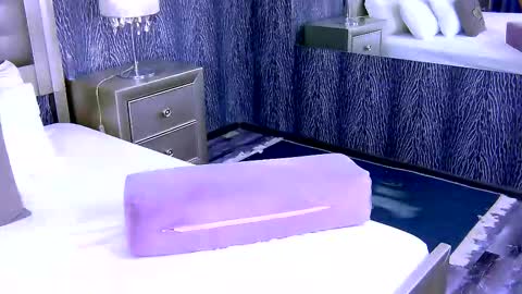 chanelledy1 online show from October 31, 2025, 4:13 am