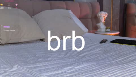 Chanel online show from February 5, 2025, 11:44 am