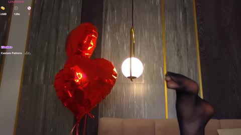 Chanel online show from February 24, 2025, 11:43 am