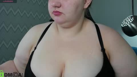 Snapshot of channaa_le chatting on September 18, 2025, 1:18 am channaa_le online show from September 18, 2025, 1:18 am