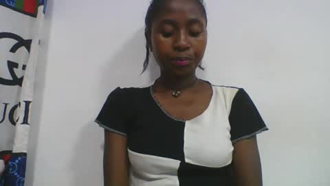 chantale483461 online show from March 9, 2026, 5:33 am