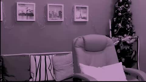 The Queen online show from January 11, 2026, 8:30 am