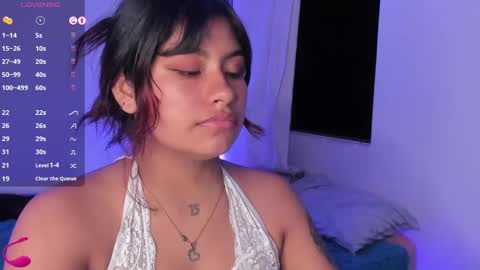 Snapshot of chantalpetit chatting on January 23, 2025, 1:19 am chantalpetit online show from January 23, 2025, 1:19 am