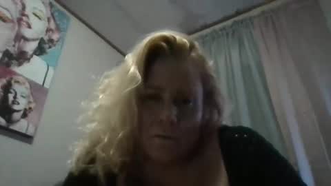 Snapshot of chaosangel33 chatting on December 30, 2024, 1:03 pm Ms. Behaving online show from December 30, 2024, 1:03 pm