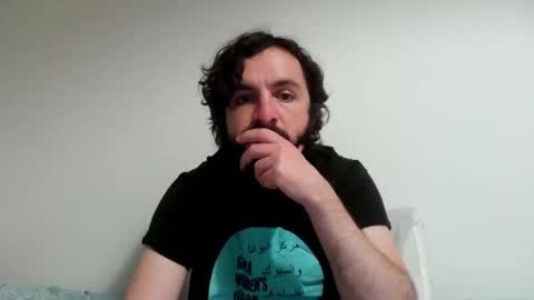 Snapshot of chaosdeafqueer chatting on February 13, 2026, 6:26 pm Red online show from February 13, 2026, 6:26 pm