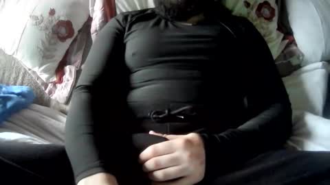 Snapshot of chaosguy33 chatting on December 1, 2025, 2:44 pm Guy online show from December 1, 2025, 2:44 pm