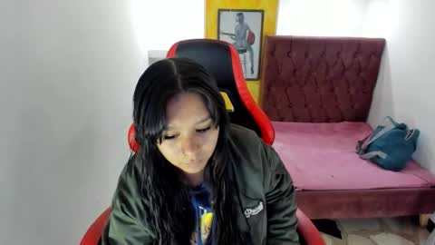 Snapshot of charis_21 chatting on November 8, 2025, 2:12 am charis 2 online show from November 8, 2025, 2:12 am