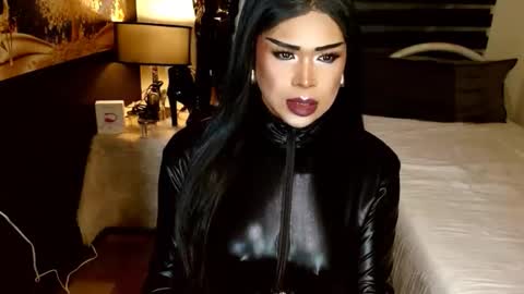 Snapshot of charismatic_apple chatting on February 13, 2026, 6:48 pm charismatic_apple online show from February 13, 2026, 6:48 pm