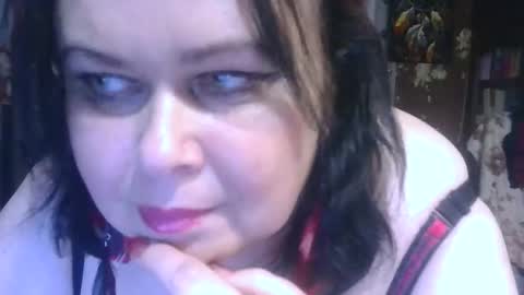 Snapshot of charleekendall chatting on November 1, 2025, 5:48 pm CharleeKendall online show from November 1, 2025, 5:48 pm