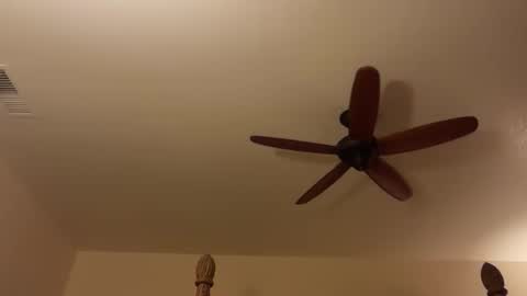 Snapshot of charles4002 chatting on February 10, 2026, 2:37 am charles4002 online show from February 10, 2026, 2:37 am