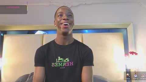 Snapshot of charlesbrown_ chatting on January 14, 2026, 2:01 pm charlesbrown_ online show from January 14, 2026, 2:01 pm