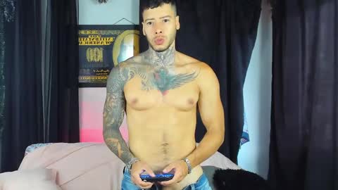 charless_dickenss online show from February 20, 2025, 10:48 pm