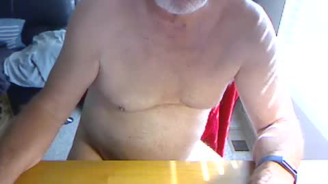 Charles online show from June 9, 2026, 2:39 pm