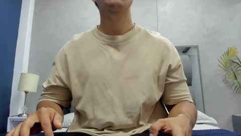 Snapshot of charlie___musk chatting on April 23, 2026, 11:42 am Charlie Musk online show from April 23, 2026, 11:42 am