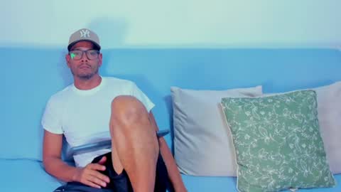 Snapshot of charlie_p_ chatting on July 11, 2026, 12:35 am charlie_p_ online show from July 11, 2026, 12:35 am