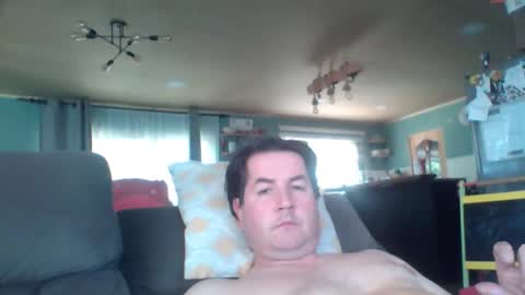 Snapshot of charlie_stone34 chatting on December 18, 2025, 6:03 pm I am Charlie online show from December 18, 2025, 6:03 pm