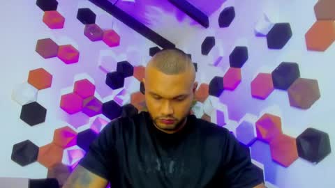 Snapshot of charliegrifinx chatting on May 25, 2026, 9:10 pm CharlieGrifinX online show from May 25, 2026, 9:10 pm