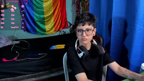 Snapshot of charlietaylorr__ chatting on December 20, 2025, 10:17 pm Charlie online show from December 20, 2025, 10:17 pm