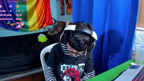 Snapshot of charlietaylorr__ chatting on January 8, 2026, 1:41 am Charlie online show from January 8, 2026, 1:41 am