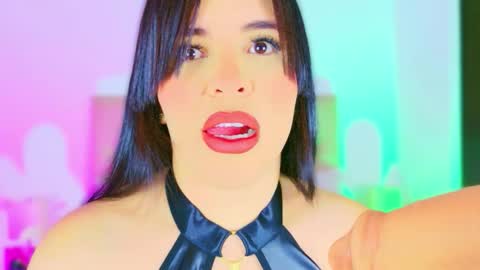 Charloott Evans online show from December 2, 2025, 11:56 pm