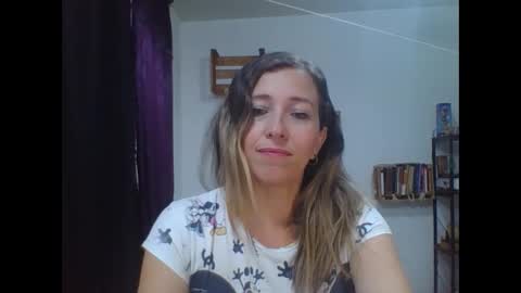 charlott online show from October 9, 2025, 5:00 pm