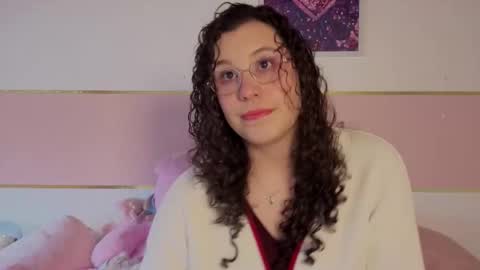 You honey online show from November 20, 2025, 12:05 pm