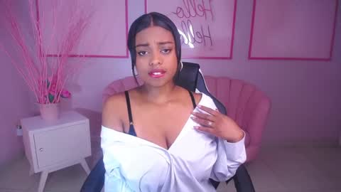 Snapshot of charlote_fun_a chatting on January 9, 2025, 10:52 am Charlote online show from January 9, 2025, 10:52 am