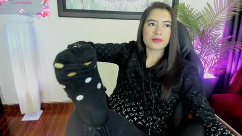 Charlote online show from January 26, 2025, 5:44 pm