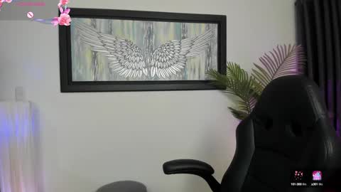 Charlote online show from January 29, 2025, 11:41 am