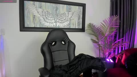 Charlote online show from February 7, 2025, 2:19 am