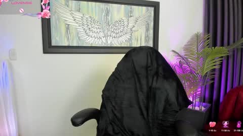 Charlote online show from February 22, 2025, 5:34 am