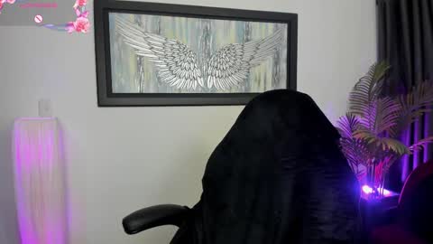 Charlote online show from February 28, 2025, 5:48 pm