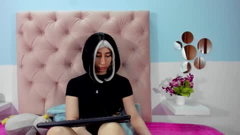 charlothe_7 online show from December 20, 2025, 4:19 am