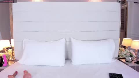 Snapshot of charlotte93x chatting on February 20, 2025, 11:20 am Charlotte online show from February 20, 2025, 11:20 am