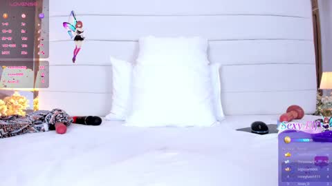 Snapshot of charlotte93x chatting on February 27, 2025, 5:26 pm Charlotte online show from February 27, 2025, 5:26 pm