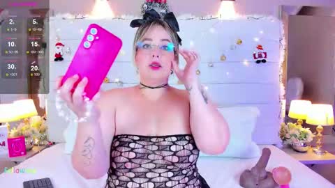 Snapshot of charlotte93x chatting on November 28, 2025, 11:35 am Charlotte online show from November 28, 2025, 11:35 am