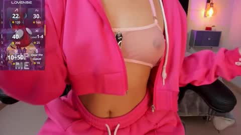 Charlotte online show from October 26, 2025, 4:40 am