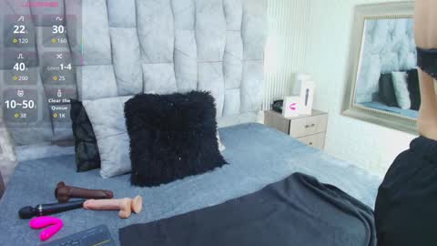 charlotte online show from September 15, 2025, 10:59 am