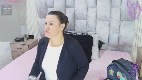 charlotte online show from September 29, 2025, 11:15 am