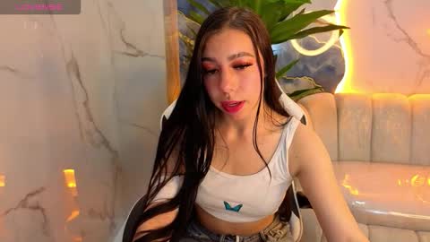 Snapshot of charlotte_collins_tx chatting on October 24, 2025, 1:29 pm Pretty Charlotte online show from October 24, 2025, 1:29 pm
