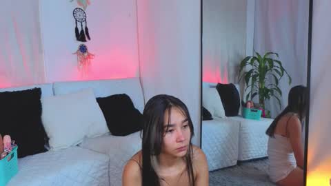 Charlotte online show from September 19, 2025, 9:22 am