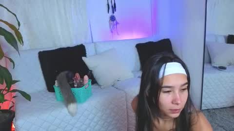 Charlotte online show from October 15, 2025, 9:42 am